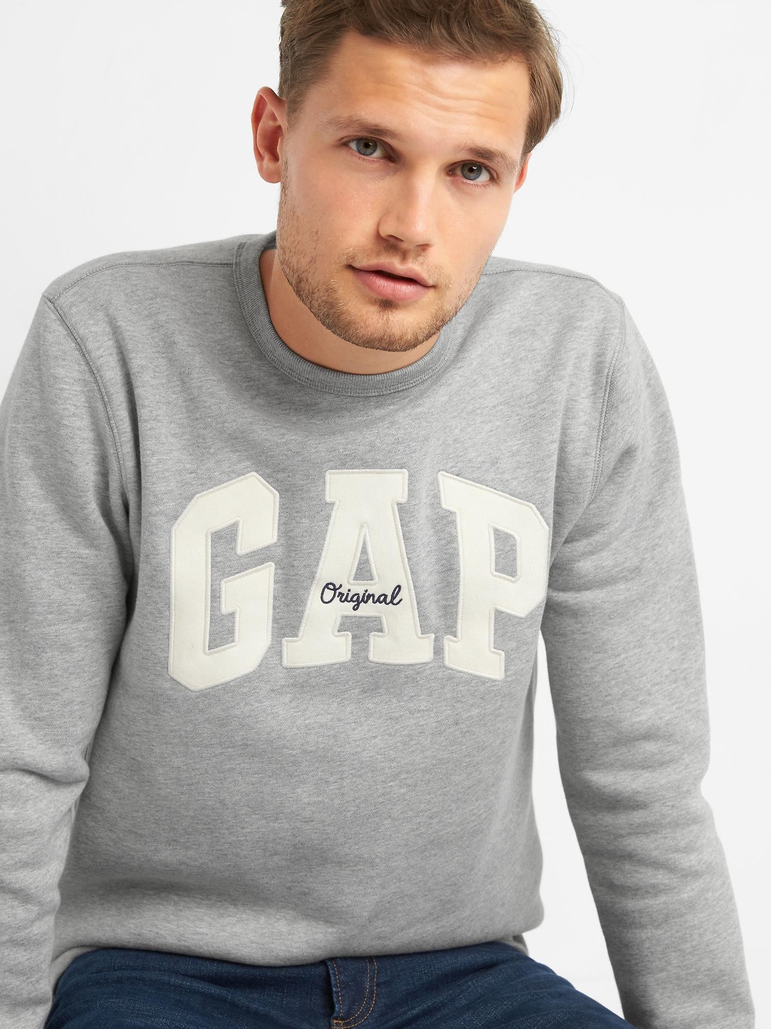 GAP Logo Fleece Crewneck Sweatshirt | Gap